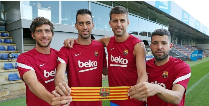 ظهور لاعب عربي في قائمة برشلونة لمواجهة ألافيس.. تعرف عليه