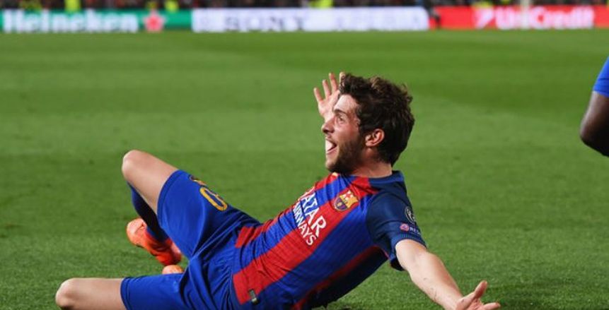 روبيرتو يقترب من الرحيل عن برشلونة بسبب باولينيو