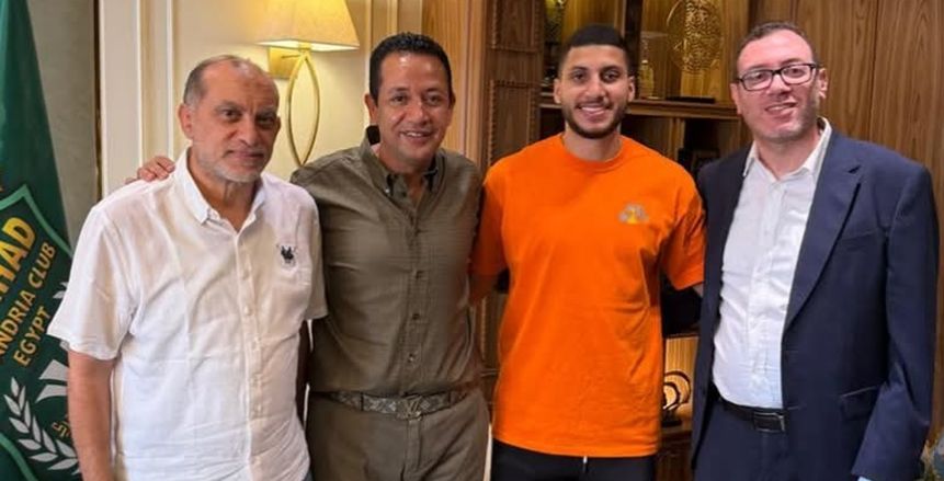 «زعيم الثغر» يطمئن جماهيره.. الاتحاد السكندري يجدد تعاقد نجم السلة