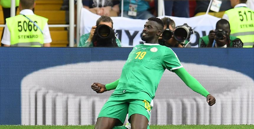«مباي نيانج» رجل مباراة بولندا والسنغال