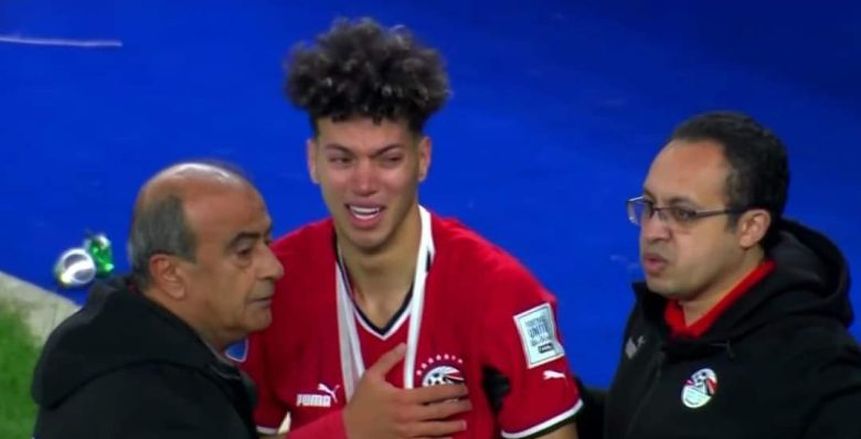 بيقولوا.. ثنائي الأهلي يغادر معسكر المنتخب ومدة غياب إمام عاشور وتأجيل لقاء الزمالك