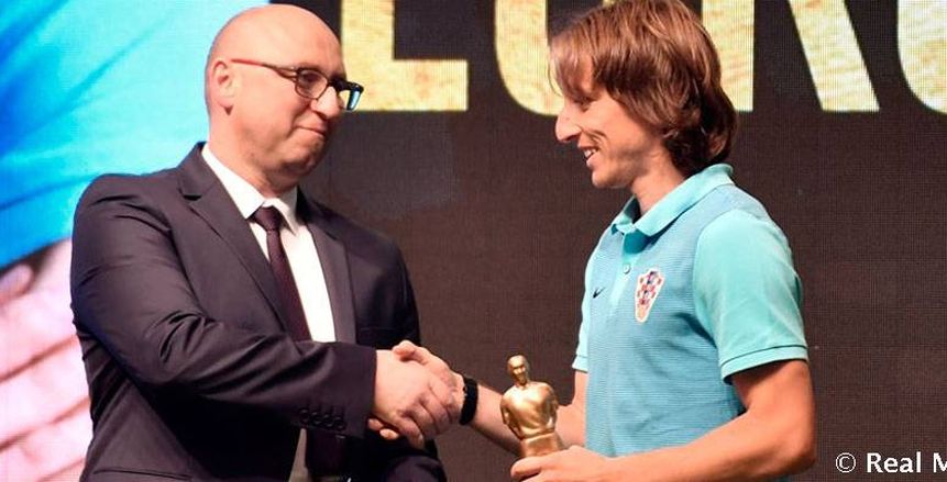 "مودريتش" يحصل على جائزة أفضل لاعب كرواتي
