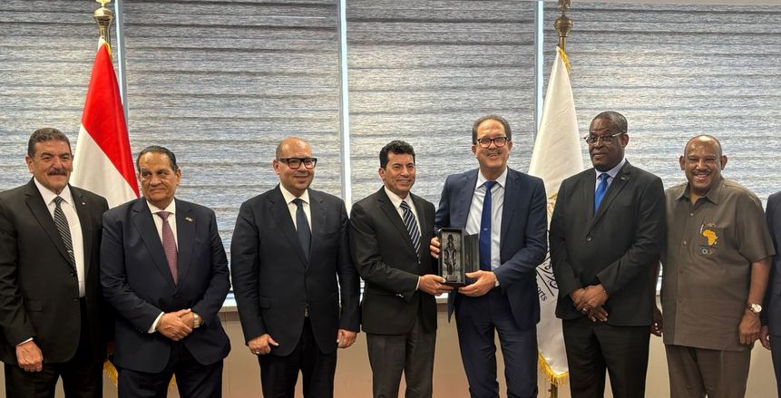 وزير الرياضة يجتمع بمسؤولي «الأنوكا» و«الأوكسا» استعداد لاستضافة «الألعاب الإفريقية»