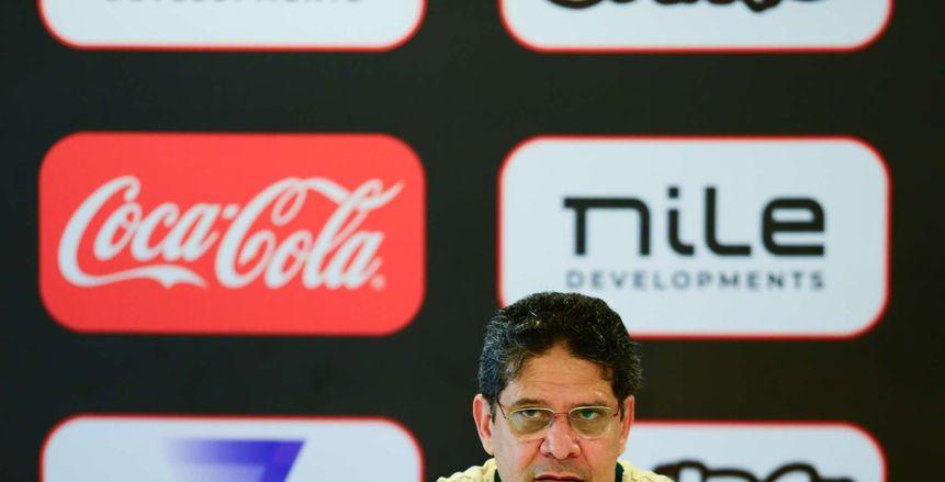 بيان عاجل من أيمن الرمادي بعد رحيله: «وقوع الزمالك ليس في صالح الكرة العالمية»