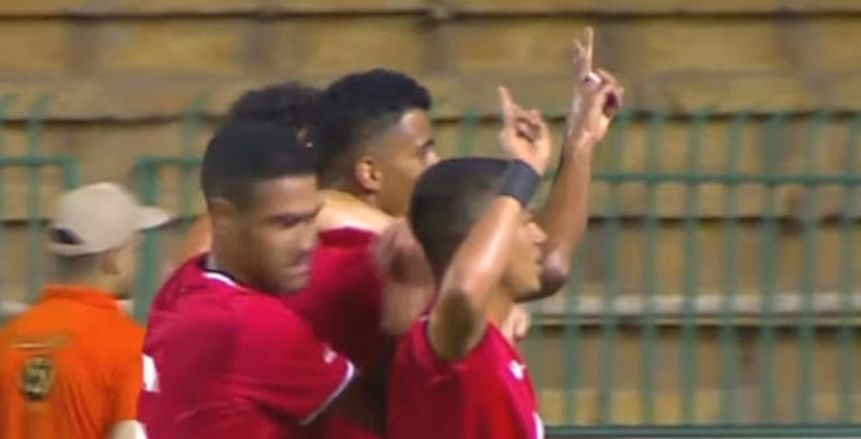 المنتخب الأولمبي يدعم القضية الفلسطينية بعلامة النصر أمام الأردن.. ويتقدم بهدفين