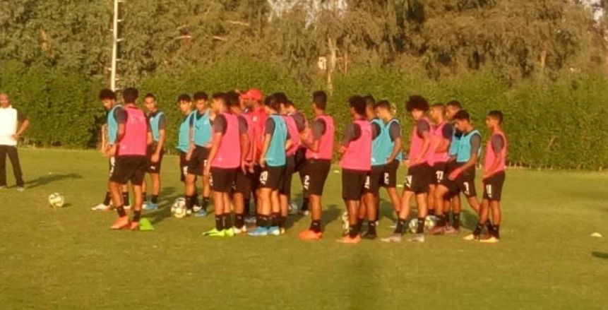 منتخب الشباب يواصل استعداداته للسعودية وعمان