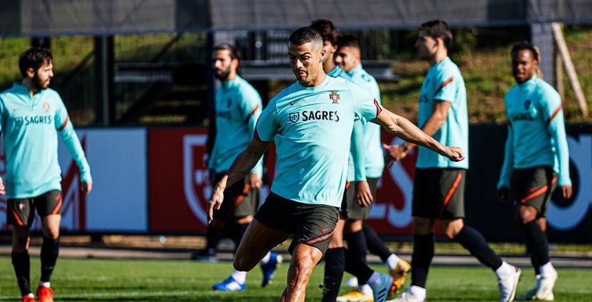 رونالدو من معسكر المنتخب البرتغالي: سعيد بعودتي إلى منزلي