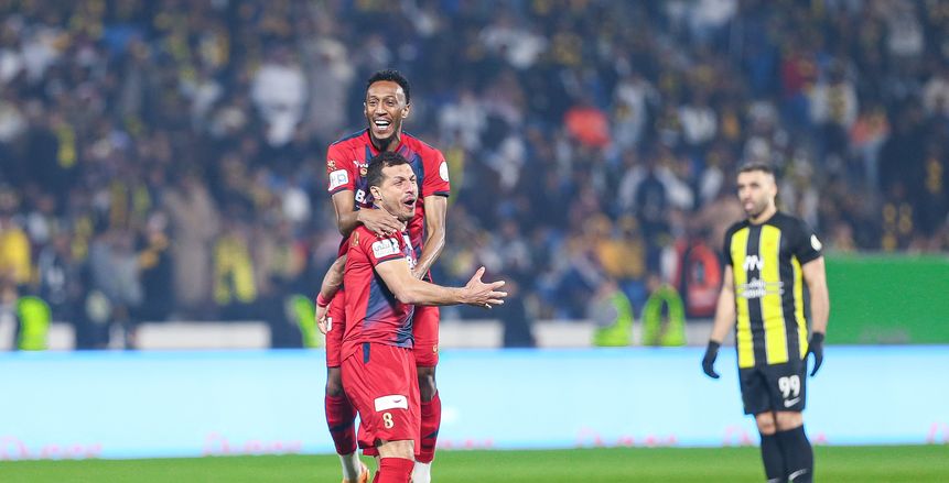 طارق حامد يقود ضمك لاكتساح اتحاد جدة بثلاثية في الدوري السعودي
