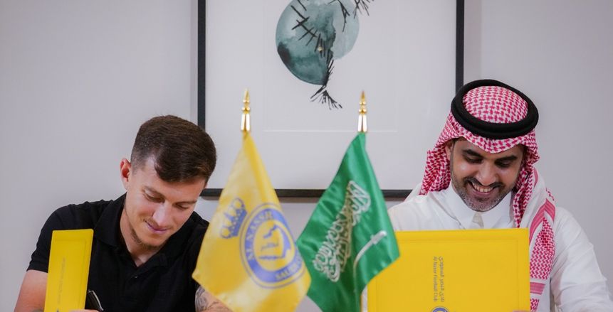 الصفقة الخامسة.. النصر السعودي يتعاقد مع أوتافيو نجم بورتو البرتغالي
