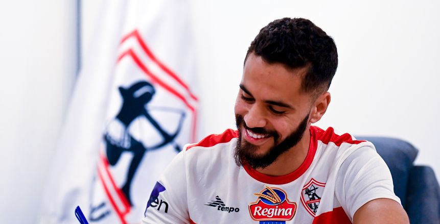 وصول البطاقة الدولية لمحمود بنتايك.. واللاعب جاهز لمواجهة الأهلي