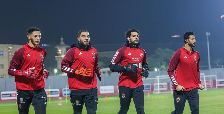حسم موقف حارس مرمى الأهلي أمام إنبي بعد انضمام الشناوي وشوبير للمنتخب