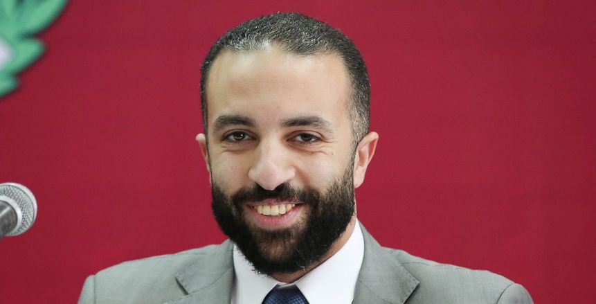 عضو الأهلي للناخبين في ميت غمر: خدوا موقف ضد من يسيئ لمصر