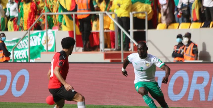 «فيفا» يدرس تقارير مباراة مصر والسنغال بعد شكوى الاتحاد المصري