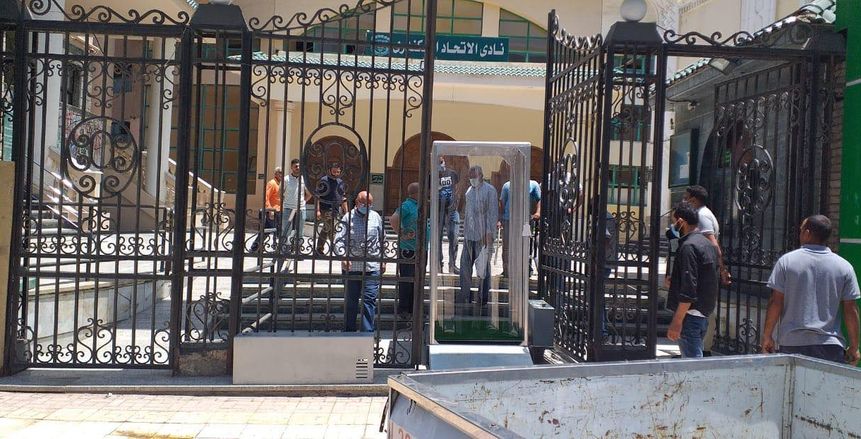 "الشباب والرياضة" توجه الشكر لرئيس نادي الاتحاد لالتزامه بالإجراءات الوقائية