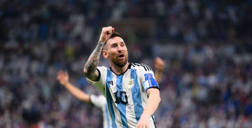 سكالوني يؤكد استمرار ميسي مع الأرجنتين.. والنصر يجتمع بوكلاء مودريتش