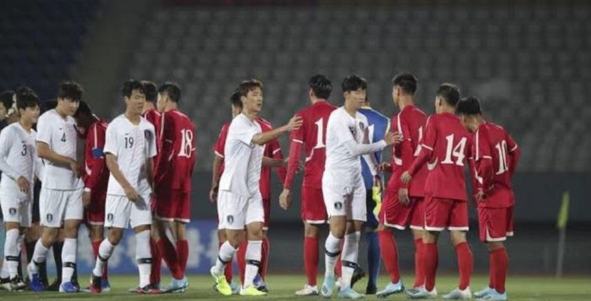 منتخب كوريا الجنوبية يعود لبلاده بعد مباراة أمام نظيره الشمالي في تصفيات آسيا