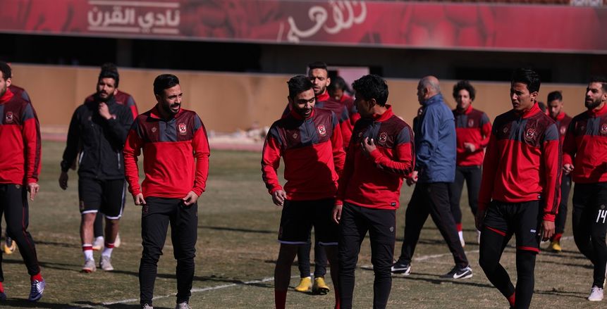 كابوس «الشحات» يهدد ثلاثة لاعبين في الأهلي .. ورابعهم وليد سليمان
