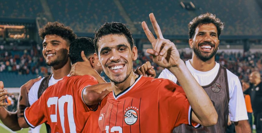 إصابة محمد حمدي وخروجه من مباراة مصر وزيمبابوي ونزول أحمد فتوح