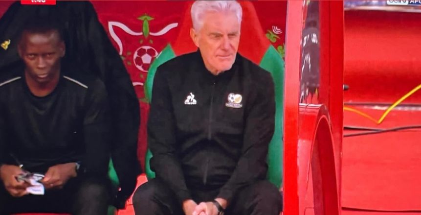 مدرب جنوب أفريقيا: «محمد صلاح أخبرني أن ركلة جزاء مصر غير صحيحة»