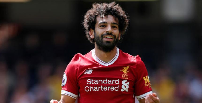 بالصور| جماهير غانا تنتظر «محمد صلاح» بالأعلام