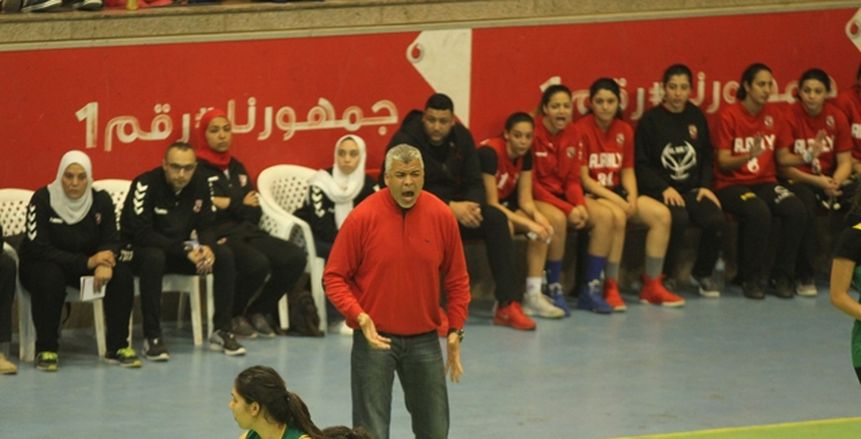 إيهاب الألفي يشيد بلاعبات «سلة الأهلي» ويمنح الفرصة للبدلاء أمام «الغابة»