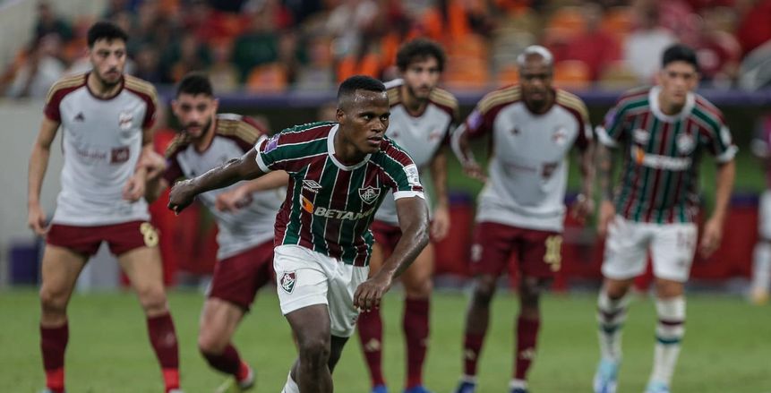 موقع برازيلي: فلومينيسي تغلب على الأجواء الحماسية في «الجوهرة المشعة»