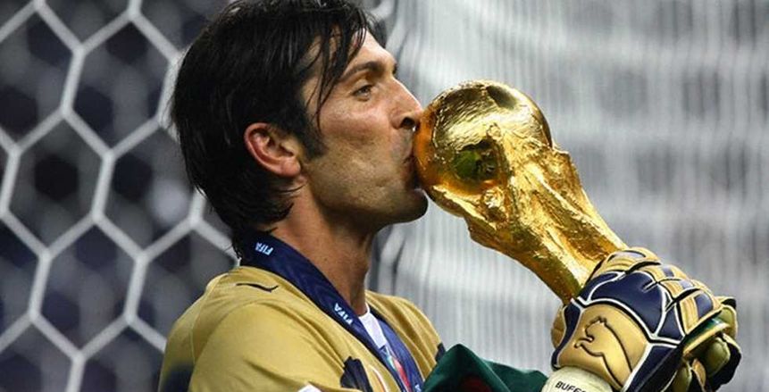 بوفون: سأشجع الكاميرون في كأس العالم قطر 2022