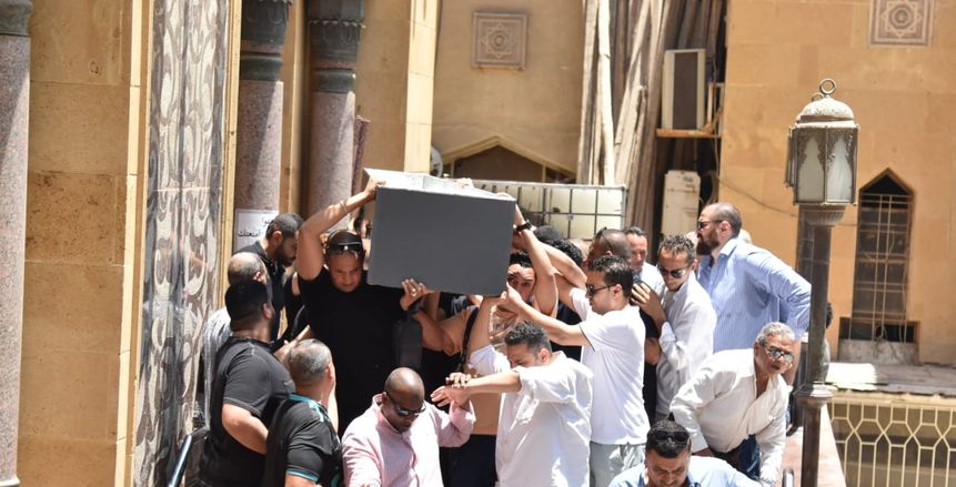 تشييع جنازة والد محمد طارق عضو مجلس الزمالك من مسجد الحامدية الشاذلية