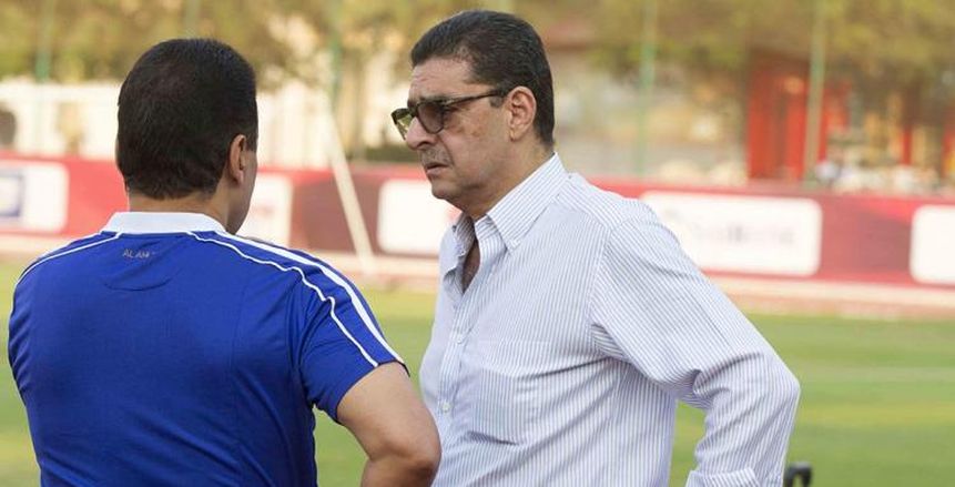 "طاهر" يحضر مران الأهلي باستاد أسوان