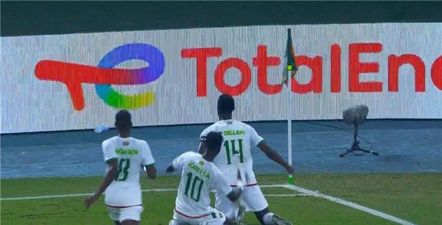«للتاريخ يا موريتانيا».. المرابطون يطيحون بالجزائر خارج أمم أفريقيا.. ويتأهلون لثمن النهائي