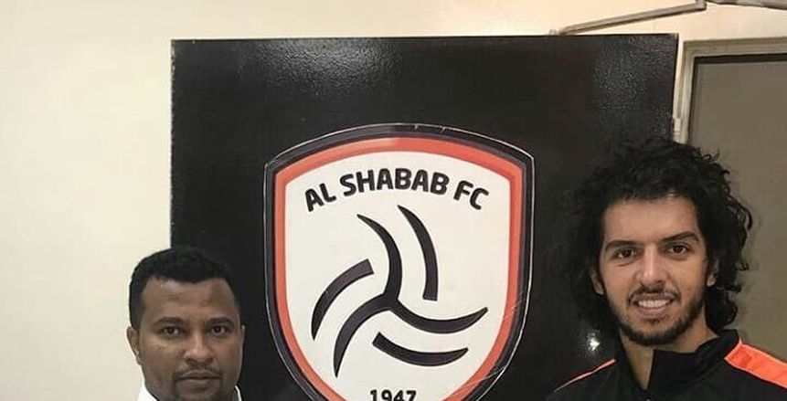 الشباب السعودي يفكر في إنهاء إعارة عمرو بركات
