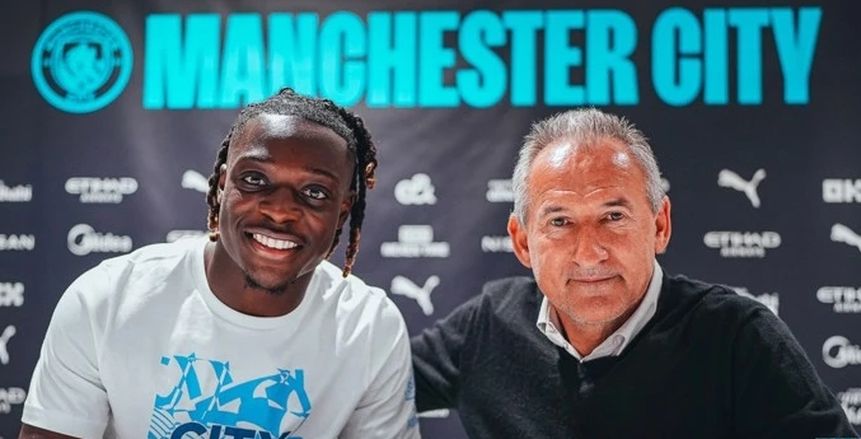 مانشستر سيتي يعلن ضم جيريمي دوكو لمدة 5 مواسم