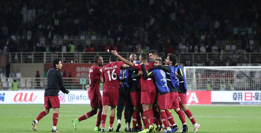 كأس آسيا| المنتخب القطري يضع قدمًا في النهائي بـ«ثنائية» في الإمارات بالشوط الأول