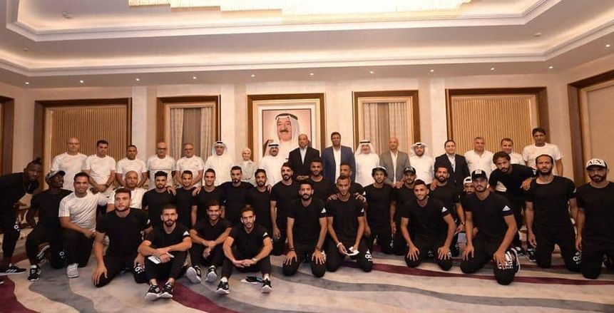 رئيس الاتحاد يشكر السفير المصري بالكويت