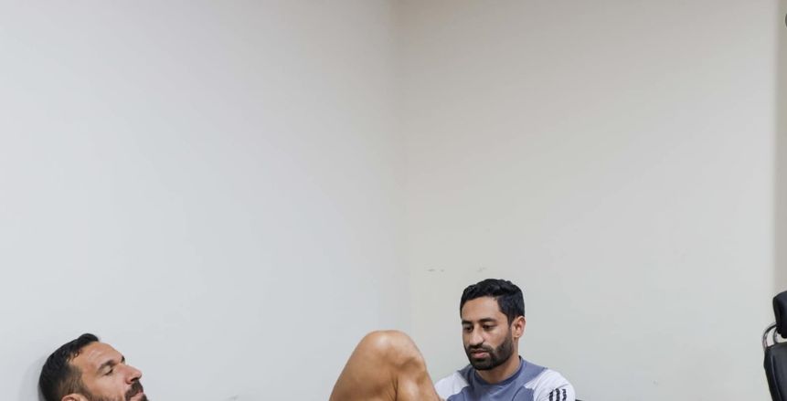نهاية شهر العسل.. علي معلول يفرض شروطه للتجديد في الأهلي (خاص)