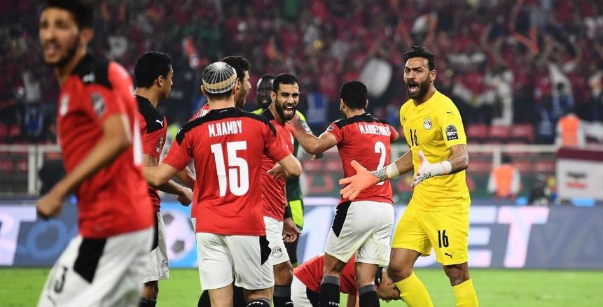 وصول حافلة منتخب مصر لاستاد القاهرة استعدادا لمواجهة السنغال