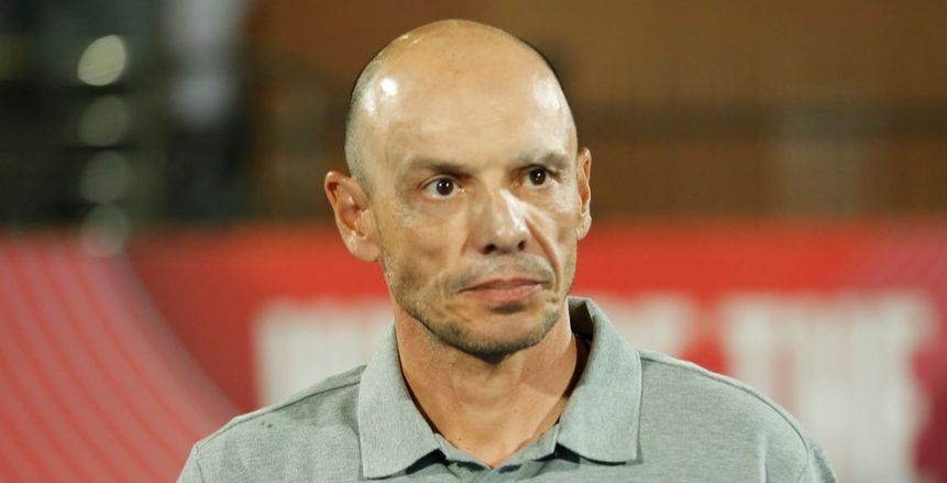 تصريحات مدرب بيراميدز: راض عن التعادل مع الأهلي ولاعبو فريقي لا يهتمون بالمال