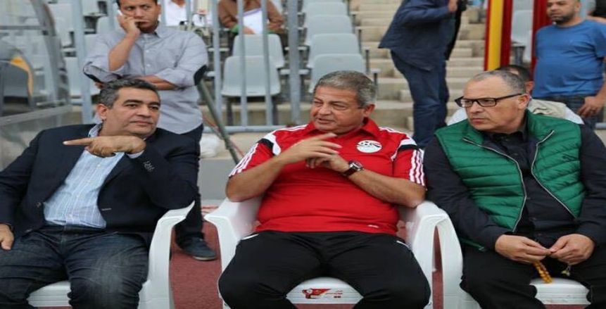 اتحاد الكرة يتحدى وزير الرياضة ويتحرك دولياً لإجبار «عبدالعزيز» على عدم إقامة انتخابات الجبلاية