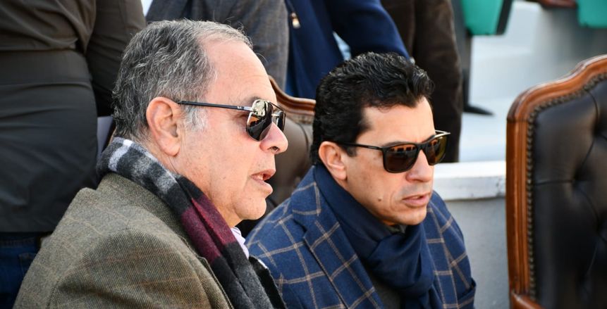 وزير الشباب والرياضة يشهد افتتاح كأس ديفيز للتنس بنادي الجزيرة