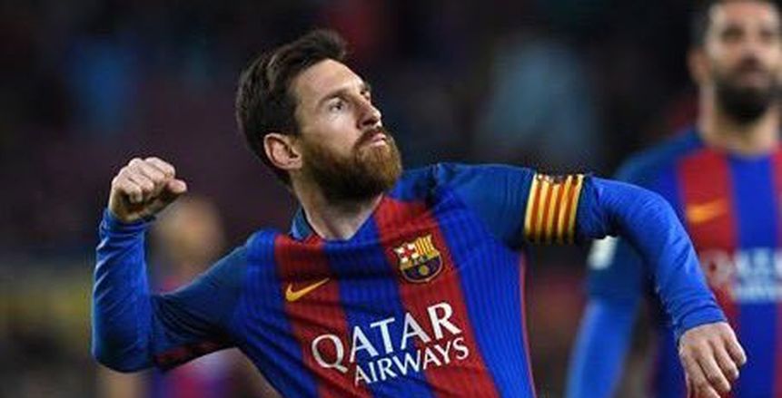 ميسي يقود تشكيل برشلونة بافتتاح الدوري وبيكيه على مقاعد البدلاء