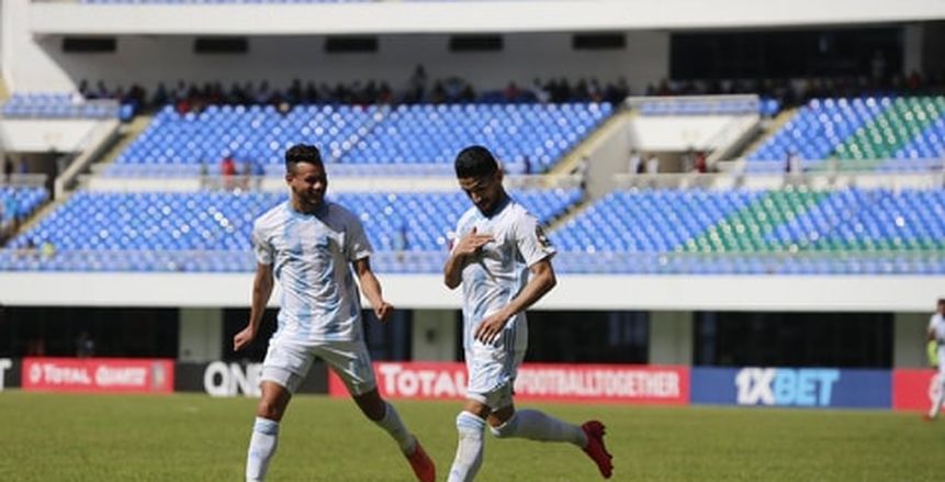 بيراميدز يصطدم بحوريا الغيني في نصف نهائي الكونفيدرالية 