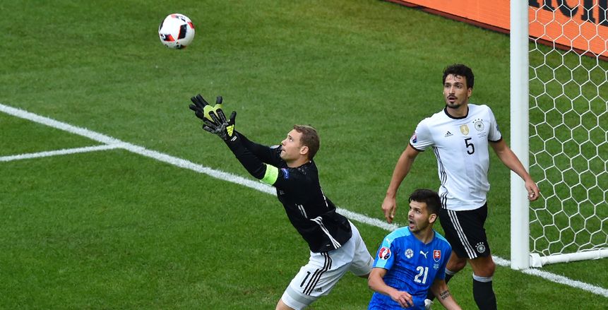 ألمانيا تواصل انفرادها بنظافة الشباك في "يورو 2016"