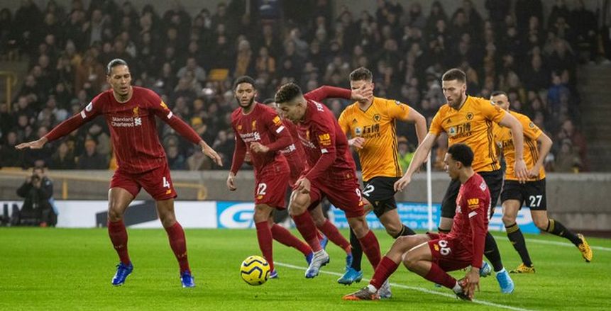 ليفربول ينهي آمال ريال مدريد وبرشلونة في ضم فان دايك