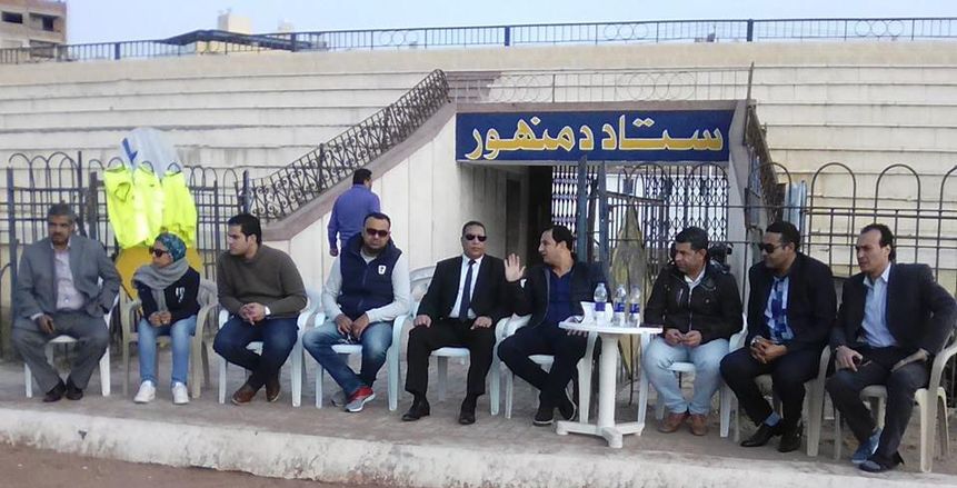 عفت نصار يتابع مران "دمنهور" بعد توليه القيادة الفنية