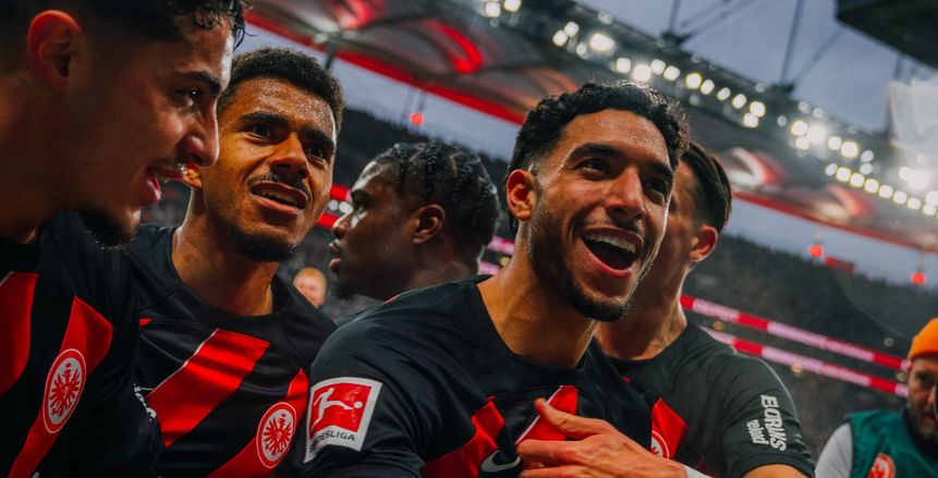 عمر مرموش يتحدى دورتموند.. موعد مباراة آينتراخت فرانكفورت والقنوات الناقلة