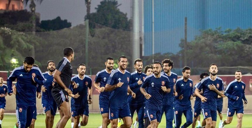 12 لاعبًا خارج قائمة الأهلي أمام الزمالك في السوبر المصري