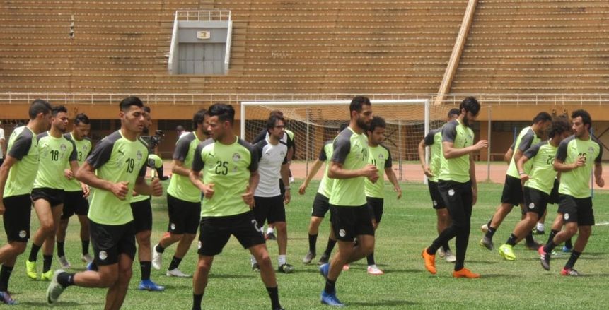 لاعب بيراميدز يطيح بـ«حافظ» من منتخب مصر