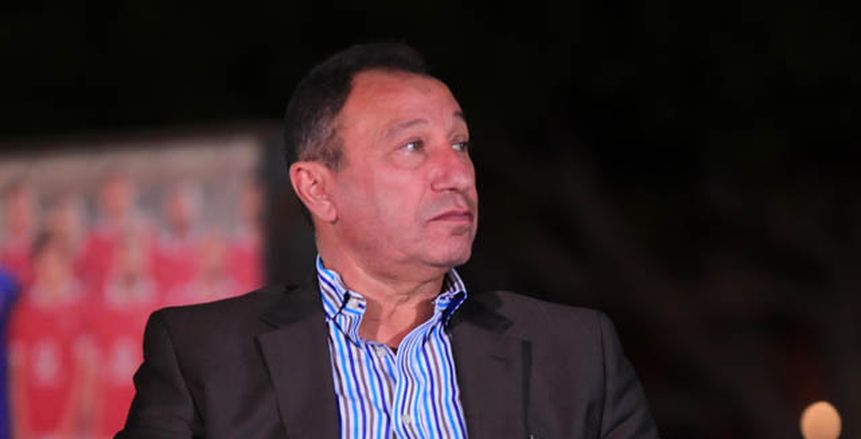 شريف إكرامي: الخطيب متفاني في حب الأهلي.. وأرفض المزايدة على حبي للنادي