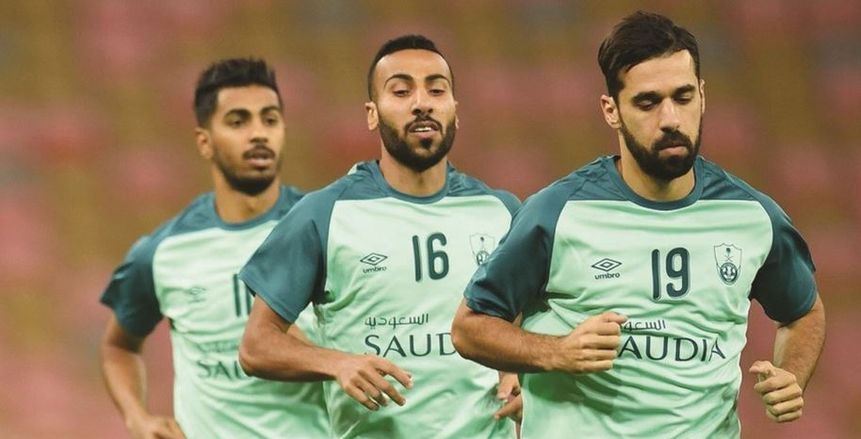 على رأسهم «السعيد وشيفو».. أهلي جدة يستغني عن محترفيه