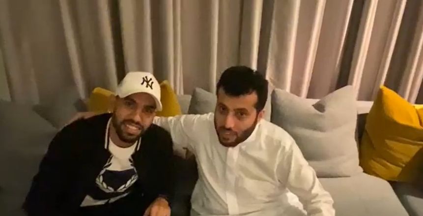 تركي آل الشيخ يودع مؤمن زكريا: سيُعالج في أحسن مركز بأمريكا (فيديو)